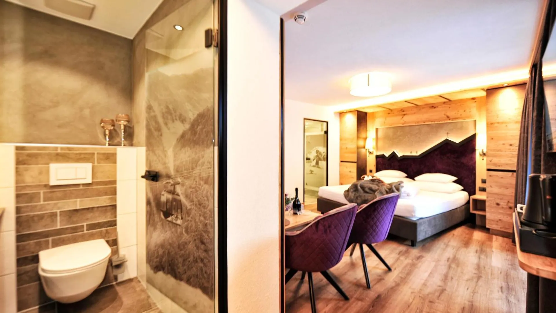 Hotel Garni Bellevue Ischgl 4*,