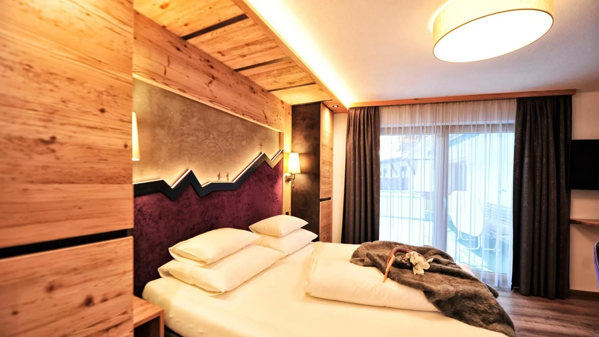 Hotel Garni Bellevue Ischgl 4*,  Østrig
